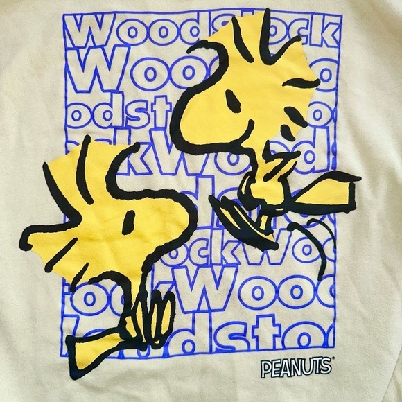 NWOT Girl’s Junior Medium Peanuts Woodstock Graphic LS Pullover Sweatshirt - Picture 3 of 5